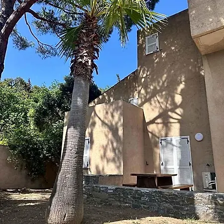 Village La Vallicella Hotel *